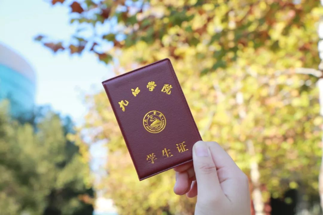 百强校媒评选 | 为我们投出你宝贵的一票!