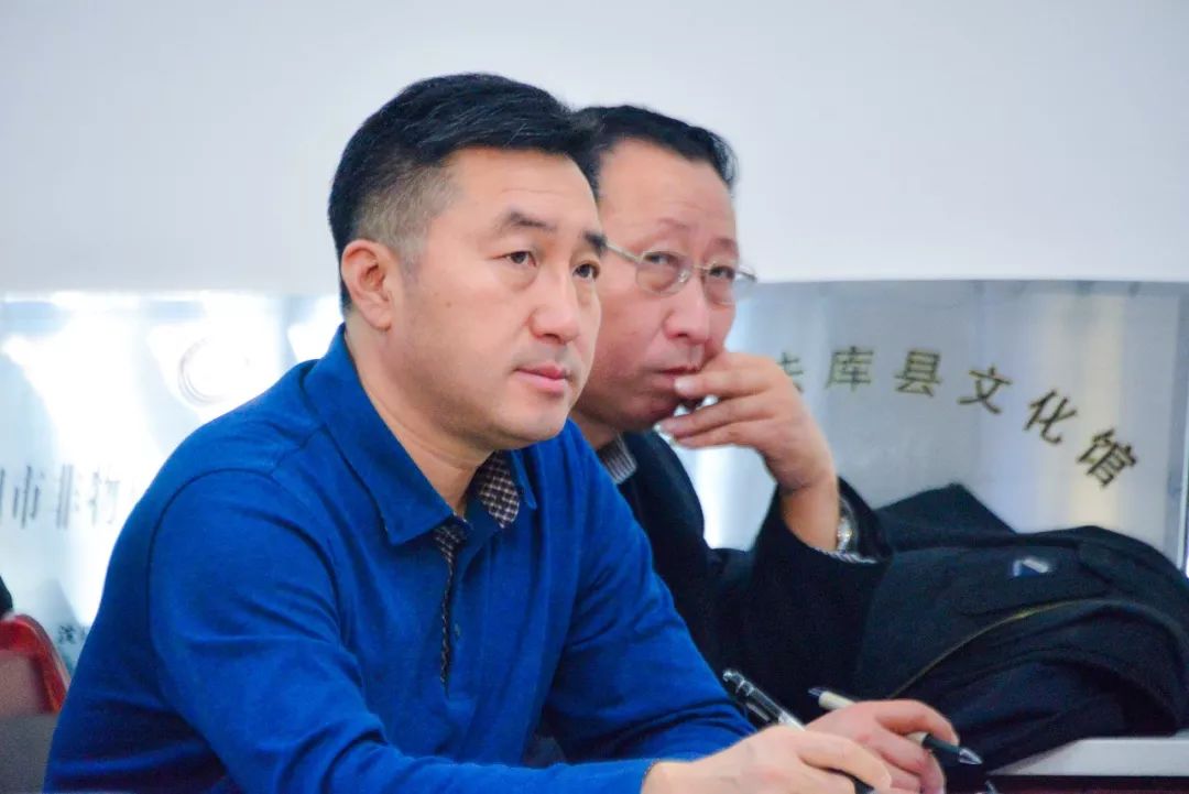 法库县文体局主任高伟若玉天下文学社主编王平辽宁省工艺美术大师房