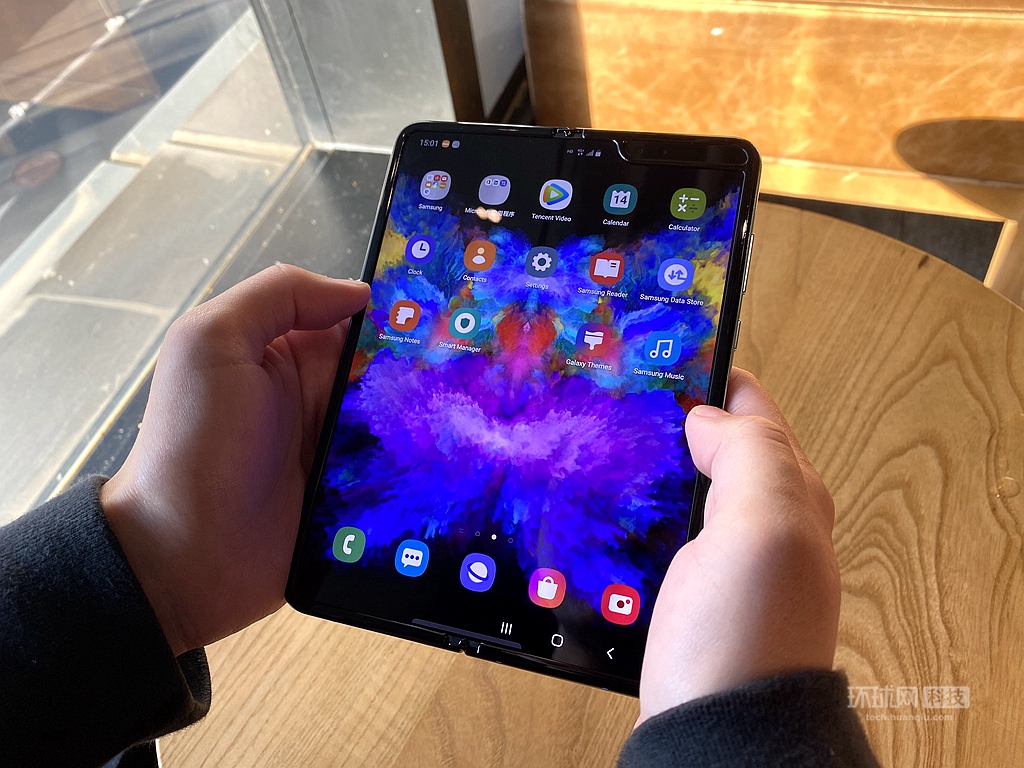 三星galaxyfold折叠屏手机一周使用体验