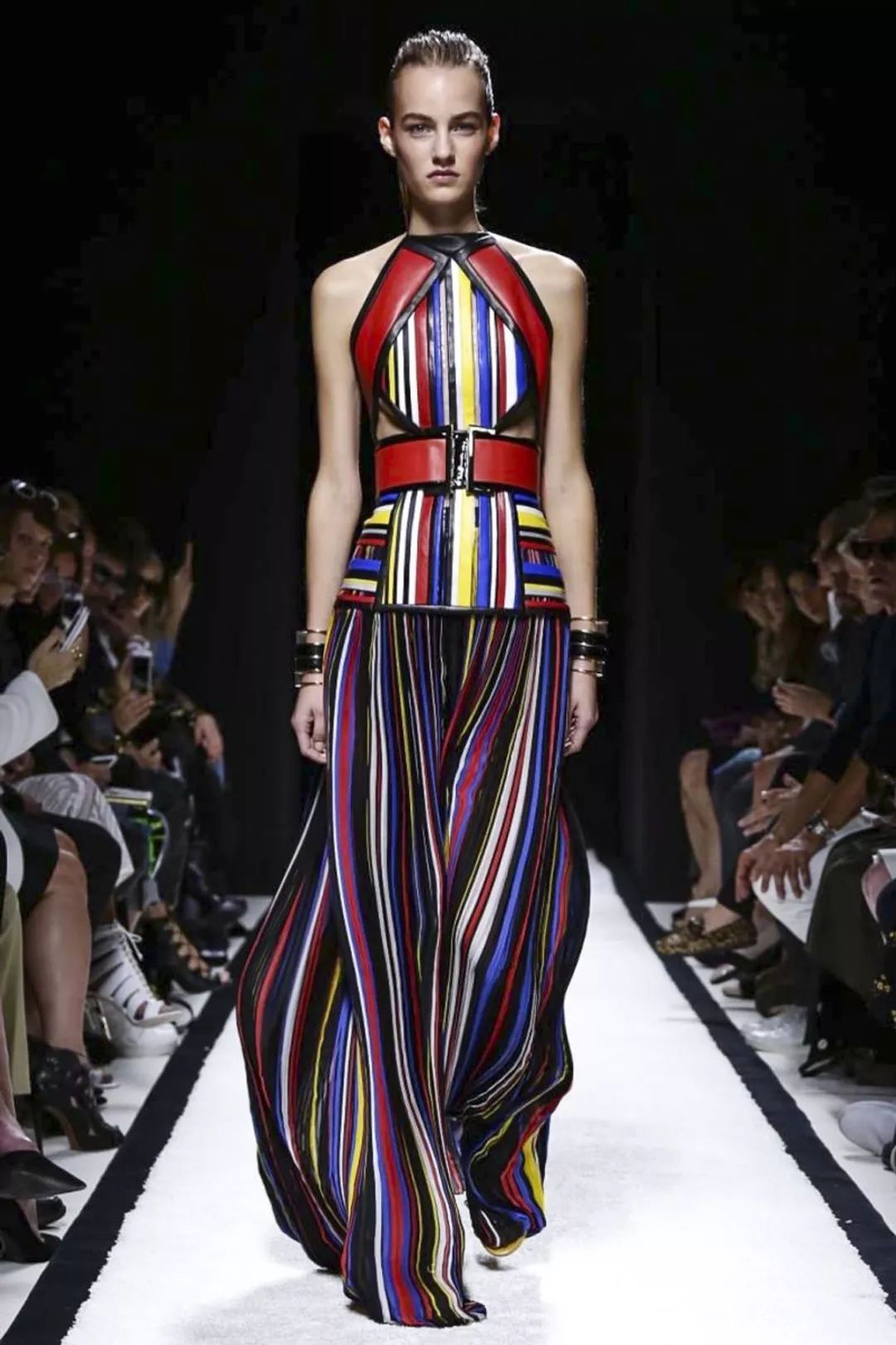 原创纯粹并不简单蒙德里安不只有红黄蓝