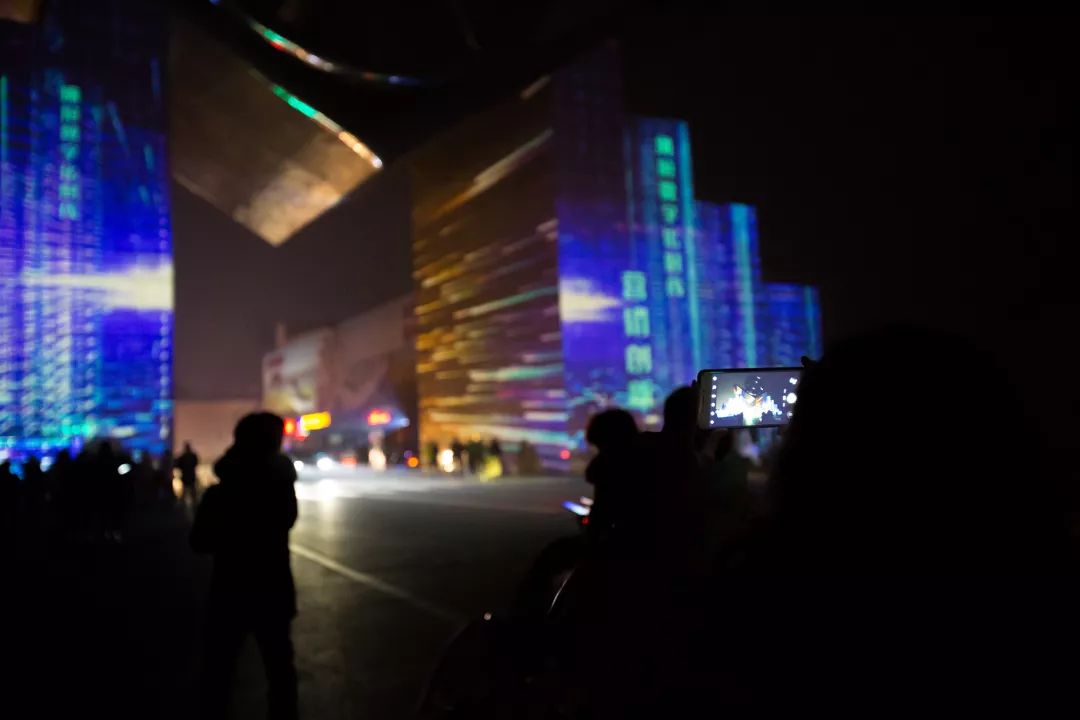 全新视角 | 最美三维光影秀绽放东大门!诠释五粮液独有文化-搜狐大视野-搜狐新闻
