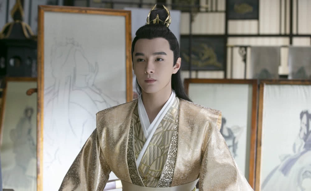 在《庆余年》中,李承乾贵为太子,为何要向林若甫行礼?