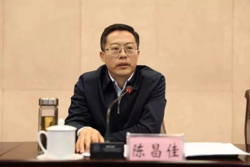 对漠视损害群众利益的行为零容忍