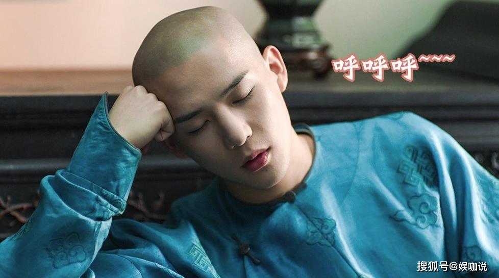 《梦回大清》,只不过这一次由李兰迪和王安宇两人搭档演出至今,而口碑