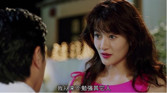 她唯一一部体现演技的电影,是《国产凌凌漆》,饰演美女特工,搭档