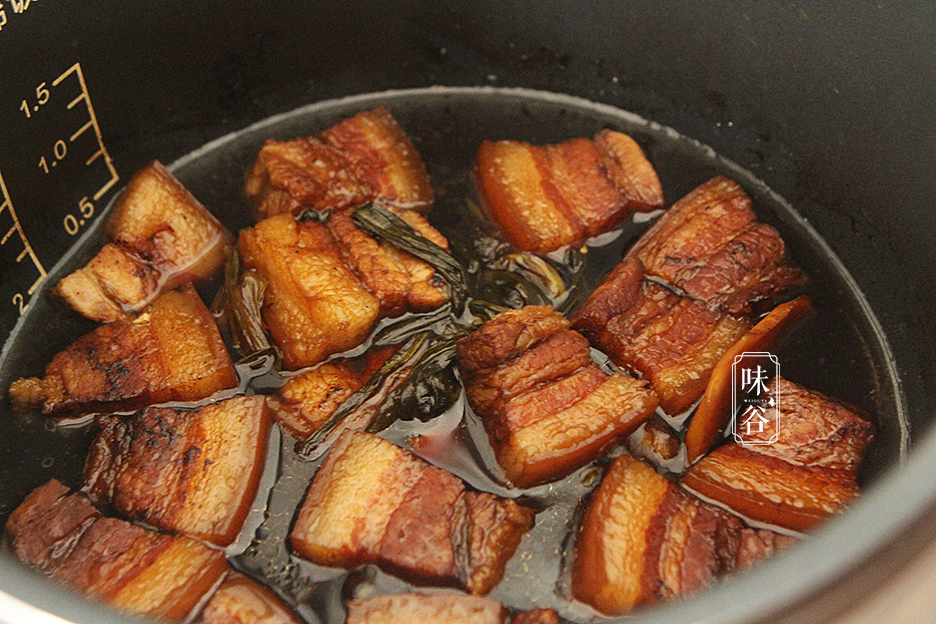 香辣蟹的做法家庭版配料 22e2b8f4c88a45548bdbbd6e2444a77a.jpeg