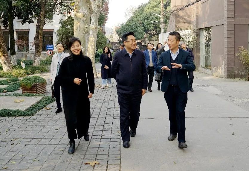 中国普天副总经理万建军一行莅临东信集团调研