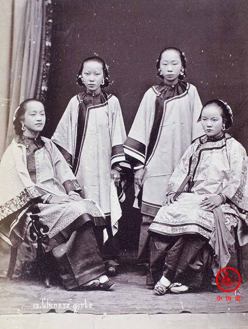 清朝汉族女子服饰图片图片