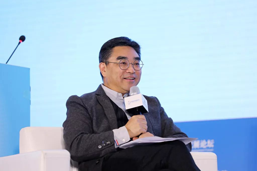 聚焦全球变局纵论国家发展第四届国家发展论坛成功举行