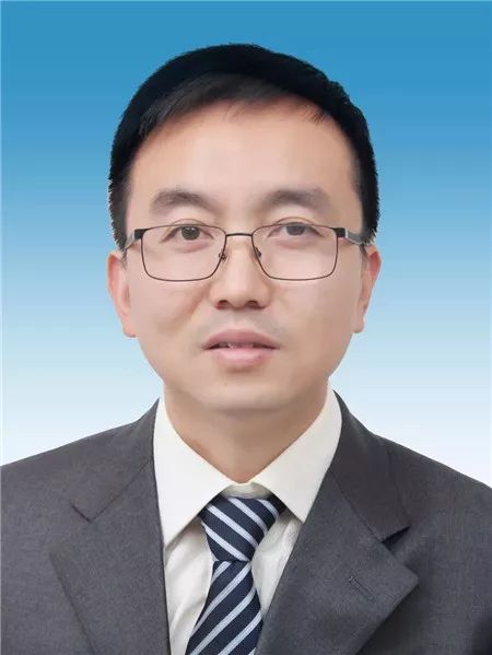 邹彪,男,汉族,1984年11月生,硕士研究生学历,中共党员,2009年8月参加