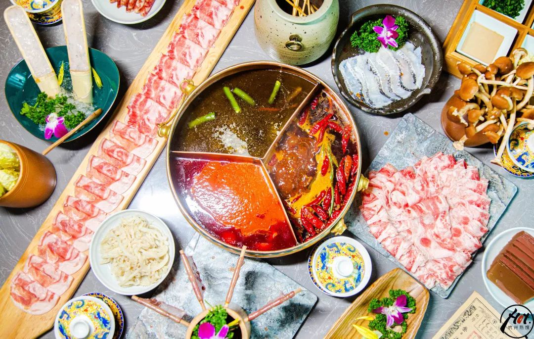 圣旨到清宫御膳火锅杭州首店慈禧太后同款菊花火锅上线一起奉旨涮锅