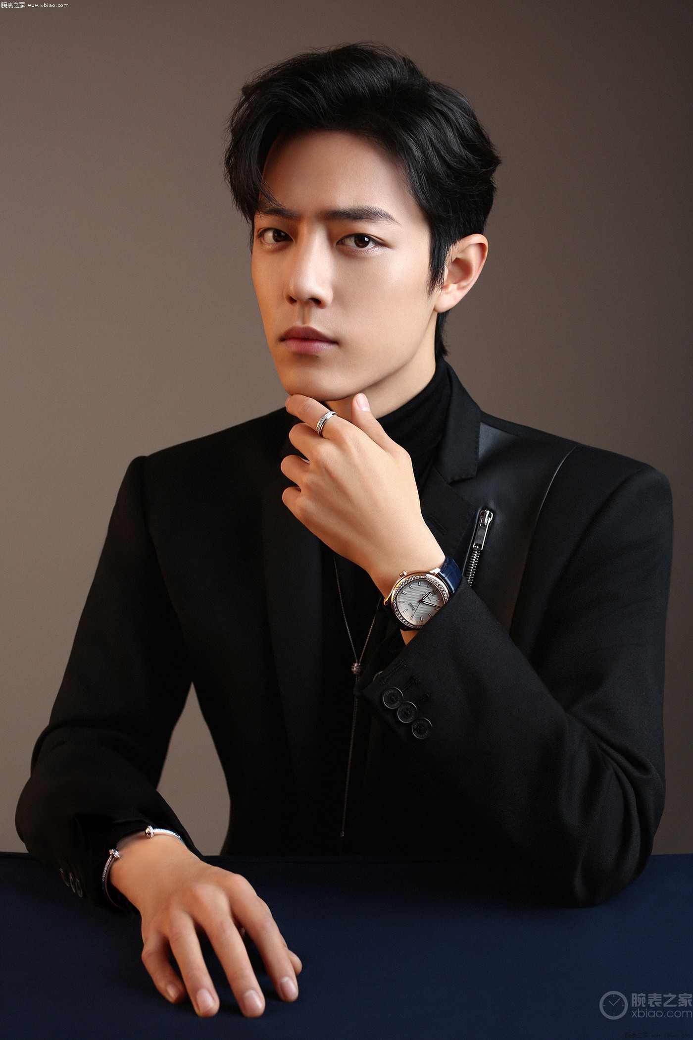 piaget伯爵携手品牌挚友肖战开启璀璨假日