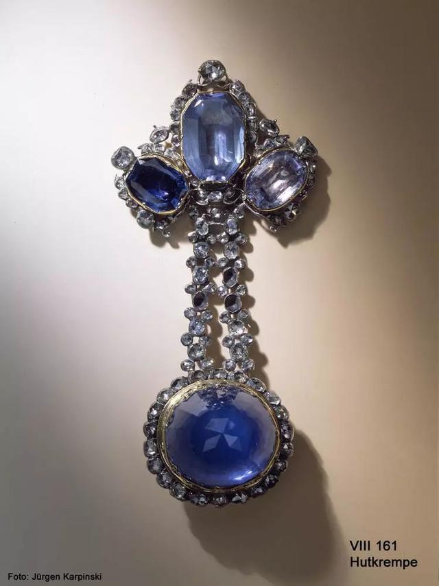 超10亿欧珠宝被盗!欧洲皇室有多奢华?