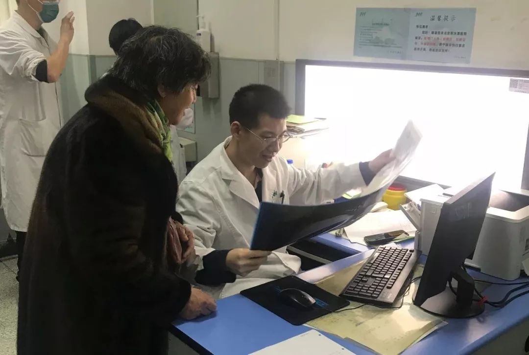 积水潭医院急诊科医生黄牛联系方式的简单介绍