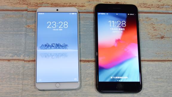 这两部手机其实代表了一个时代55寸手机的兴起与衰退