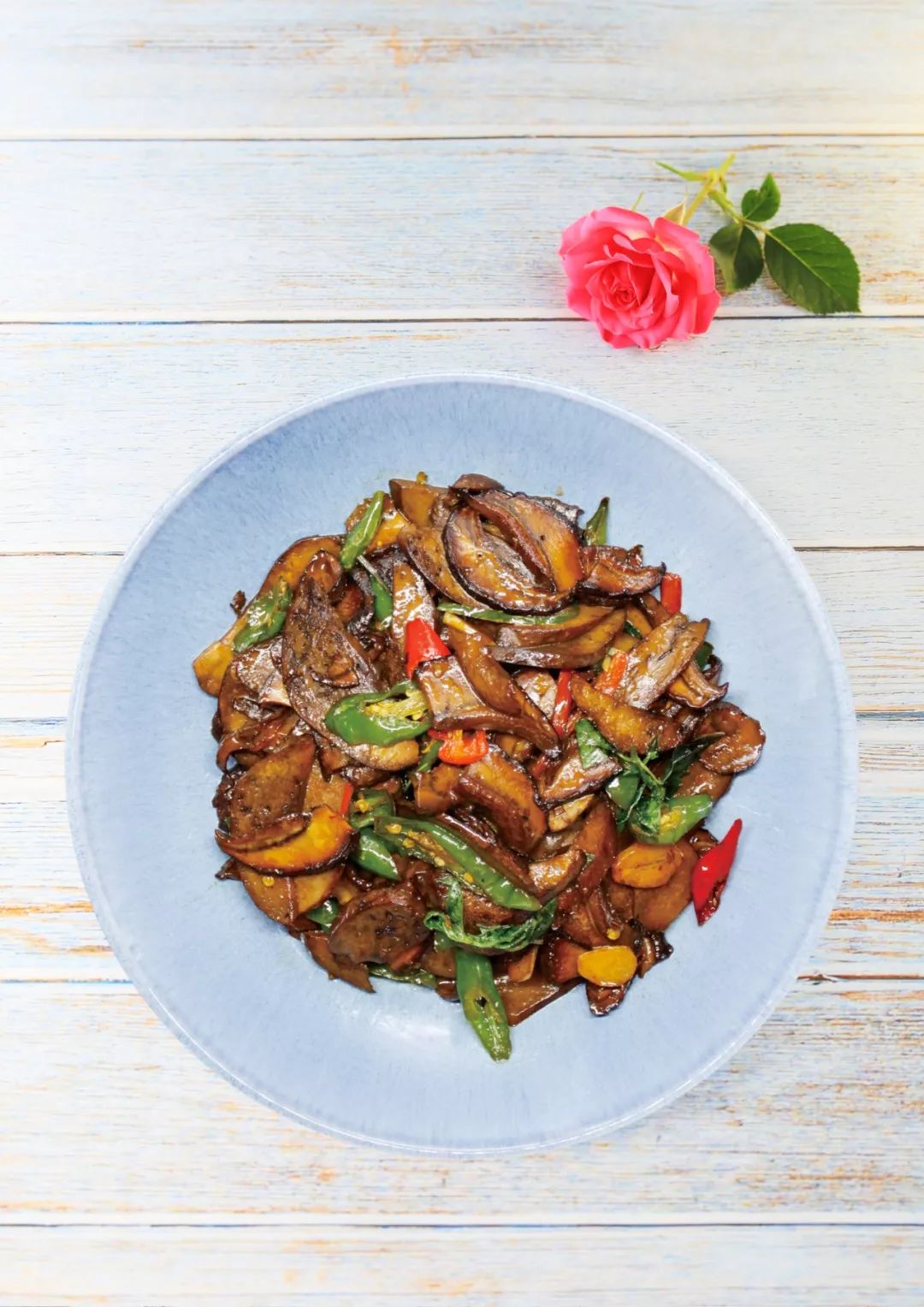 素食菜谱◇热菜◇ 鲜嫩辛香 营养美味 "香炒美味牛肝菌"