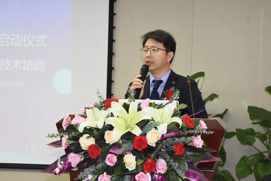 许金国副总经理伟思医疗深圳中海医院院长郭开宇感谢集团妇儿事业部对