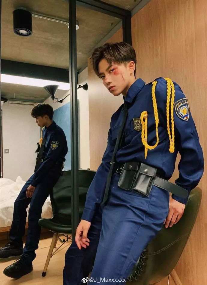 原创前有皇甫圣华,今有欧阳max,新一代t王靠颜值统一饭圈审美!