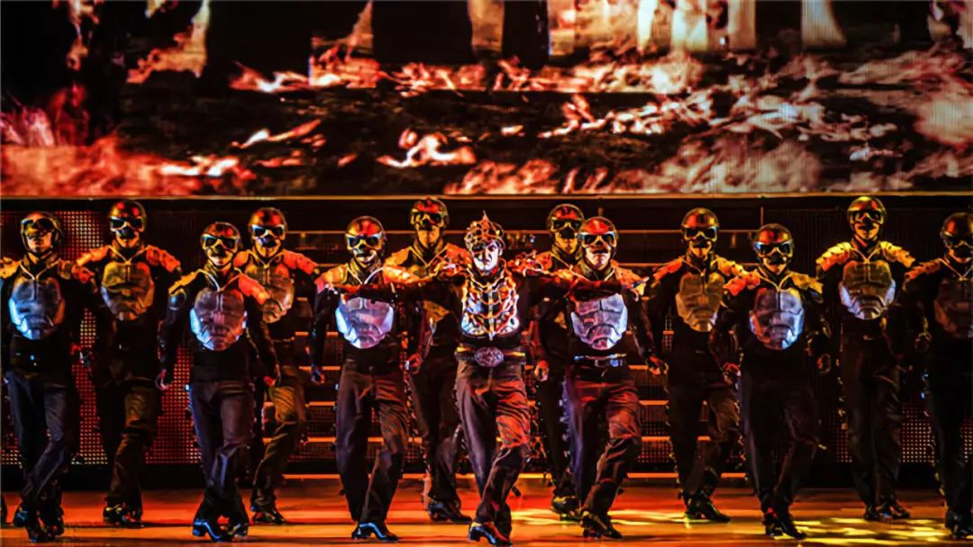 这才是真正的王者之舞给你带来舞蹈的震撼力