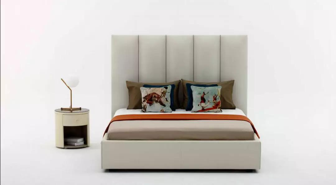 (达尔文床)(亨特床)(科米诺床)(科洛迪a床)(赫兹c床)(纳尔逊床)待售