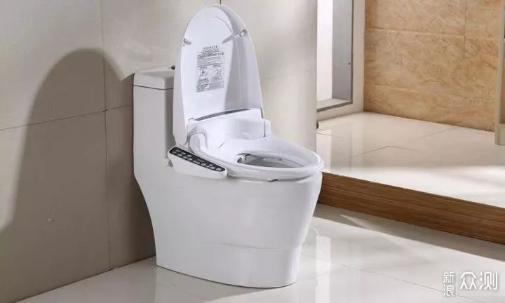 智能马桶选的对,菊花舒适不受罪!