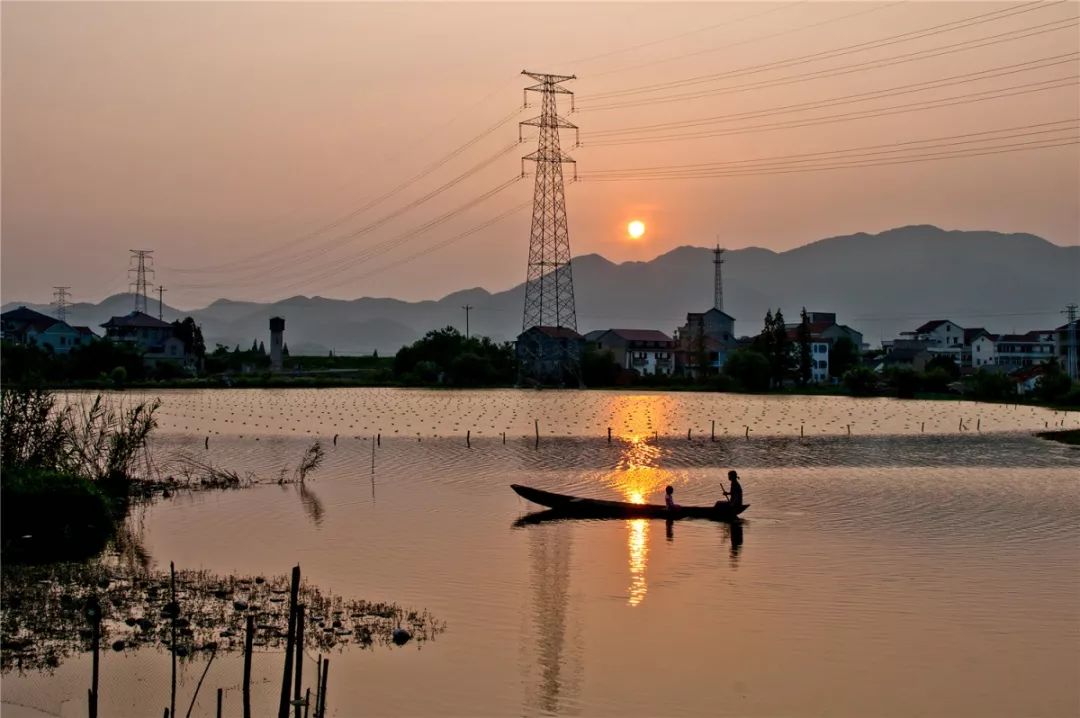 融杭"两创"发展片是由店口镇,山下湖镇,次坞镇以及姚江镇北部组成.