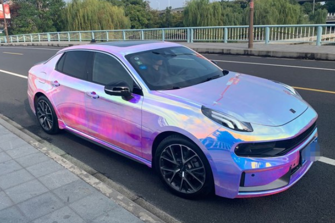 渐变色流行领克03做第一个吃螃蟹的车网友交警不管