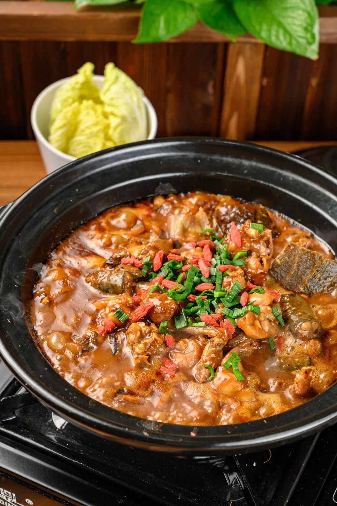 专吃王八的店,只卖一道菜,却从武汉火到广州_牛蛙