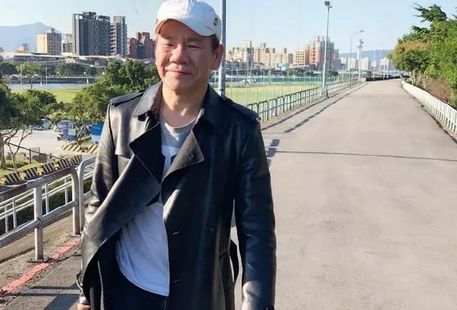 赵传:人潮汹涌,请你为我再将双手舞动