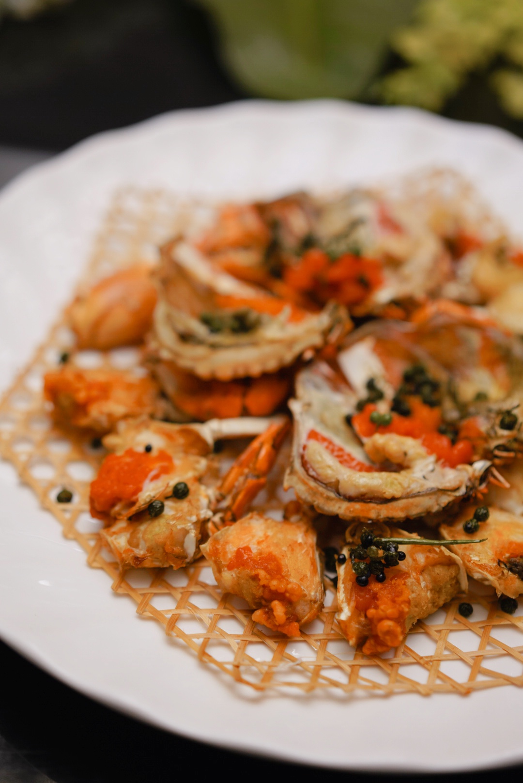 精选食材,用心创作珍馐,将美味呈现到每一个食客