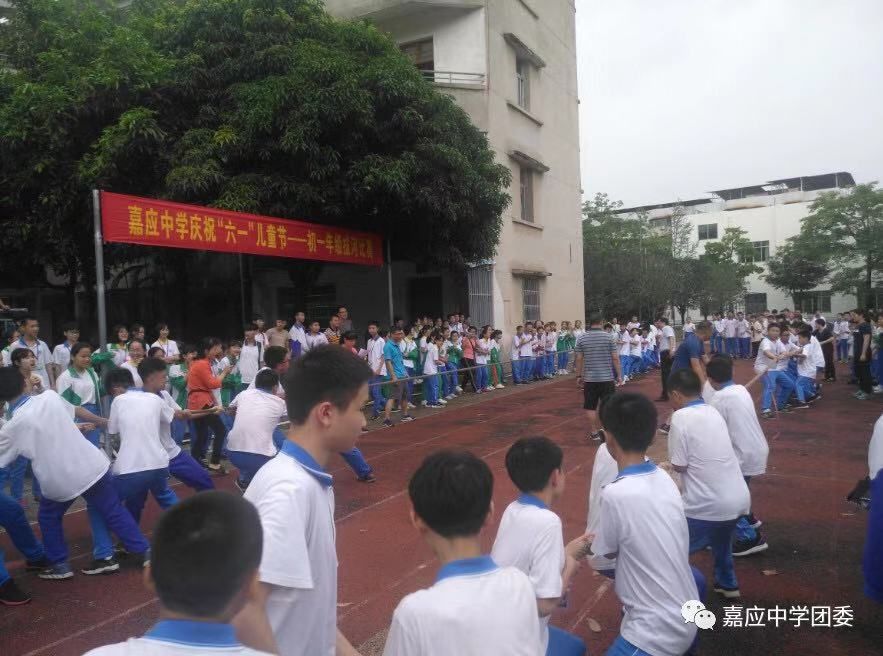 这20个梅州学校校服最好看!有你的学校吗?