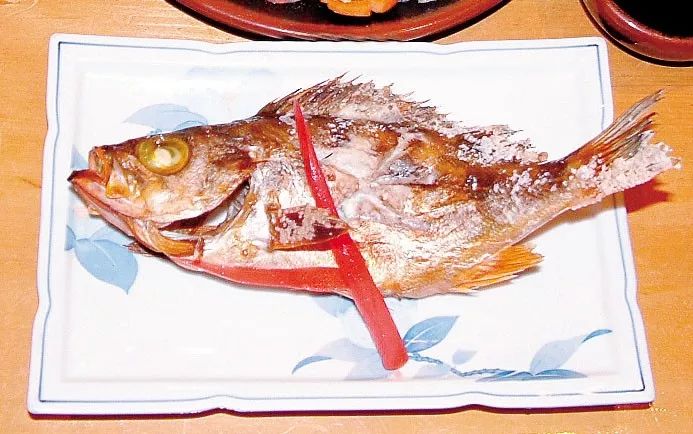 白马巴士帮你实现滑雪 美食 关西落地的梦想 双脚留在白马 嘴可以挂在新潟系鱼川 雪场