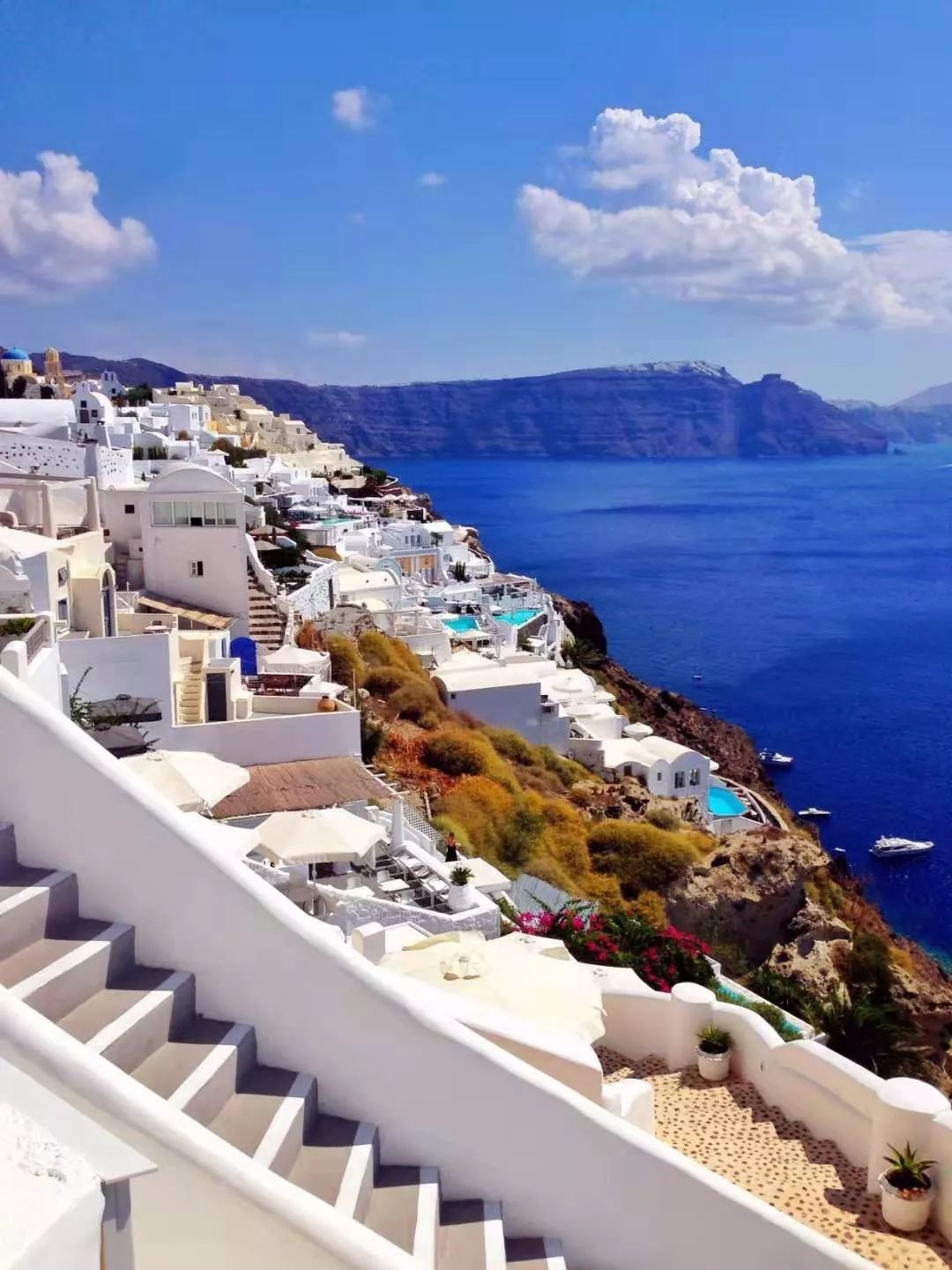 伊亚小镇由米兰飞往圣托里尼开始希腊建筑