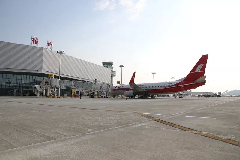 梧州西江机场通航城市已达9个特价机票最低仅需