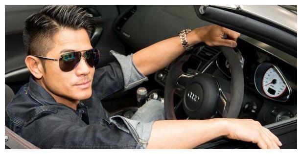 他可能比其他三个加起来还要富有!_刘德华