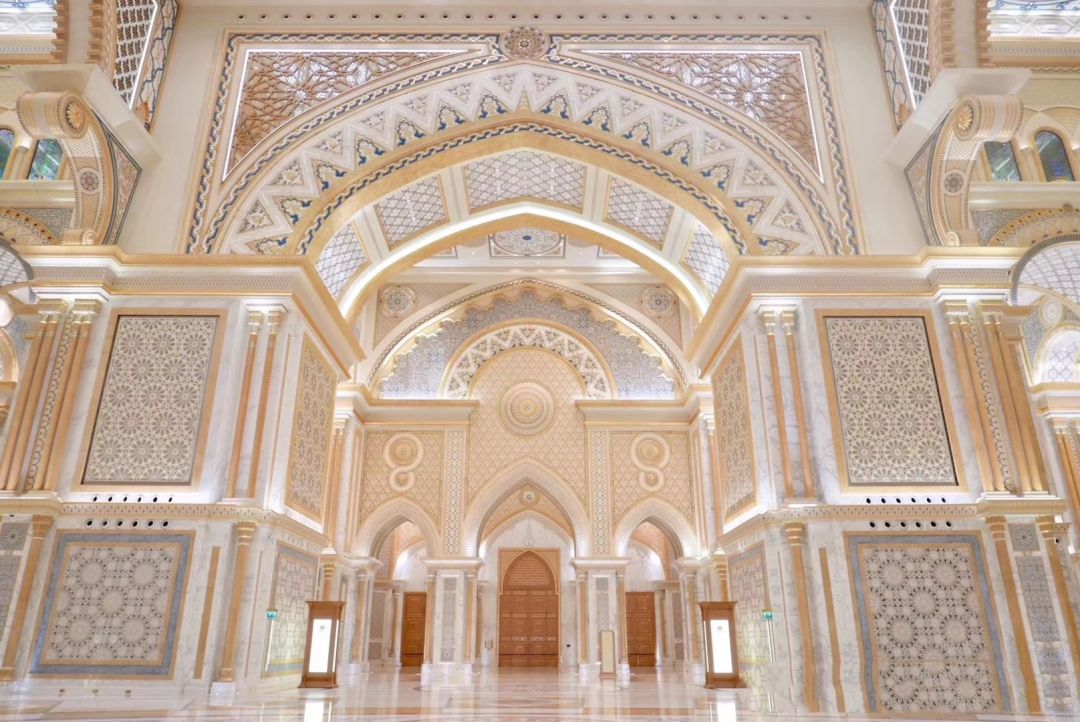 阿布扎比总统府——富丽堂皇的建筑装饰,中东最奢华国家宫殿推荐理由