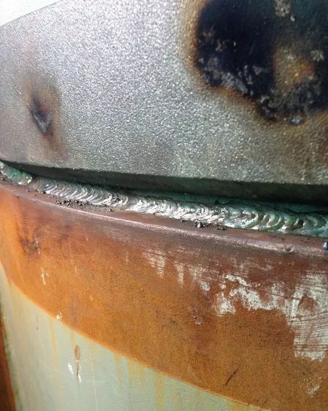 某超高层钢结构钢柱安装焊接过程