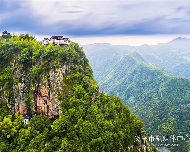 义乌人去这里玩更方便_黄山