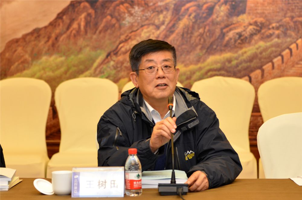 天门纺机tm5263e型细纱机等三项创新产品科技成果通过