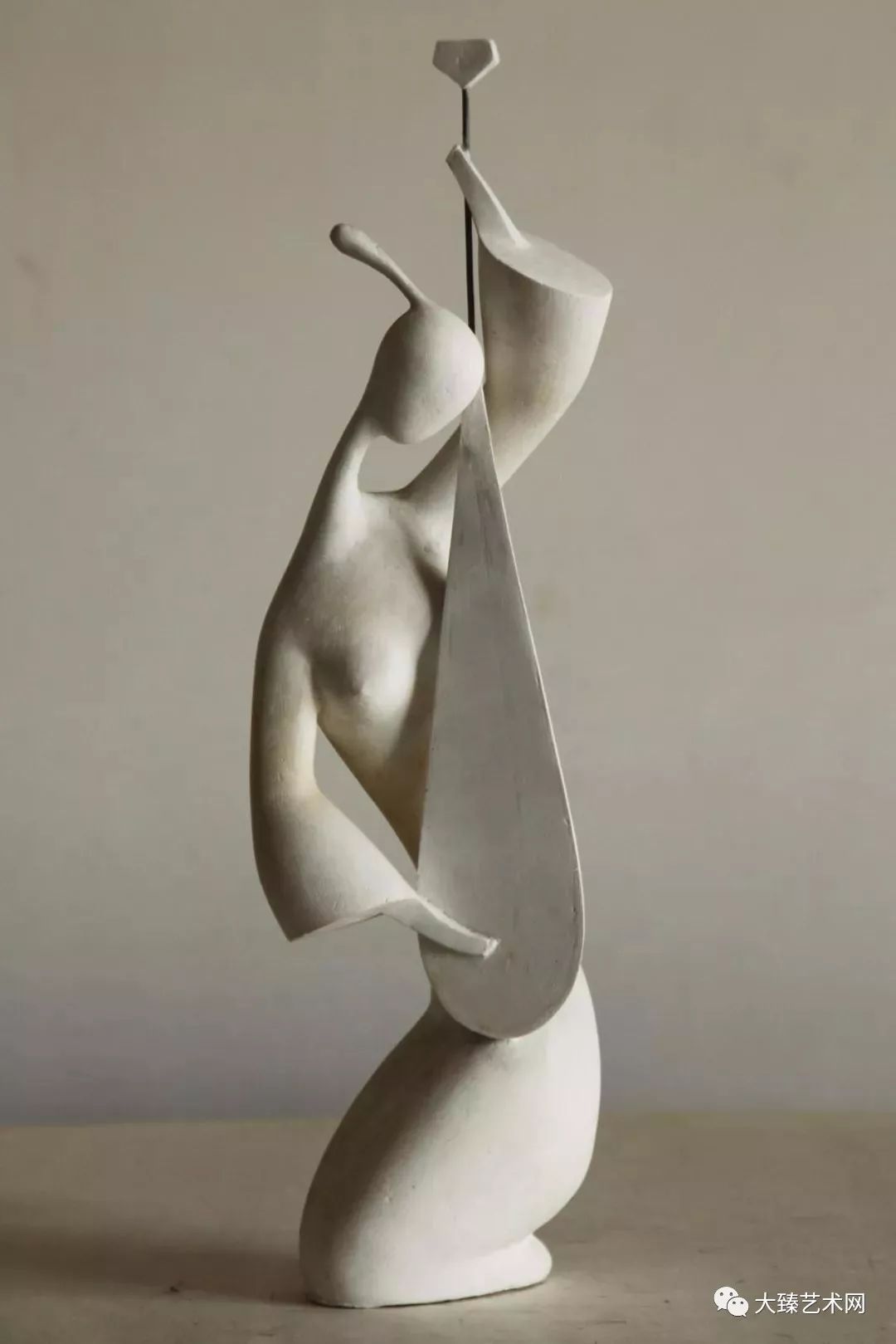 雕塑家易乐平优秀雕塑作品赏析