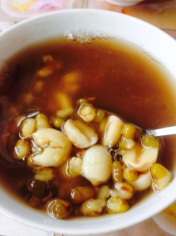 绿豆莲子汤
