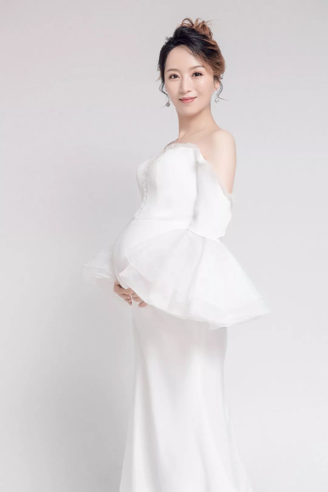 意识到问题的关键之后,我们的王梦简直是模范孕妈妈