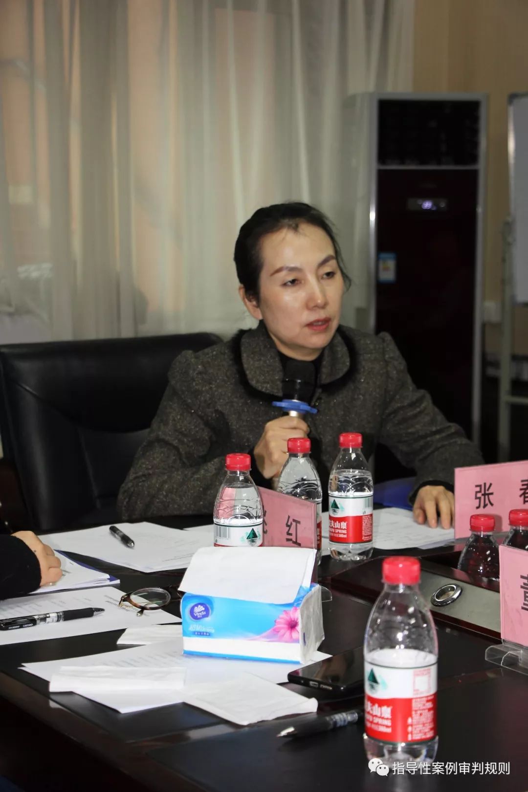 黑龙江省女律师协会副会长刘萍发言年会期间,对参会的我省知名企业家