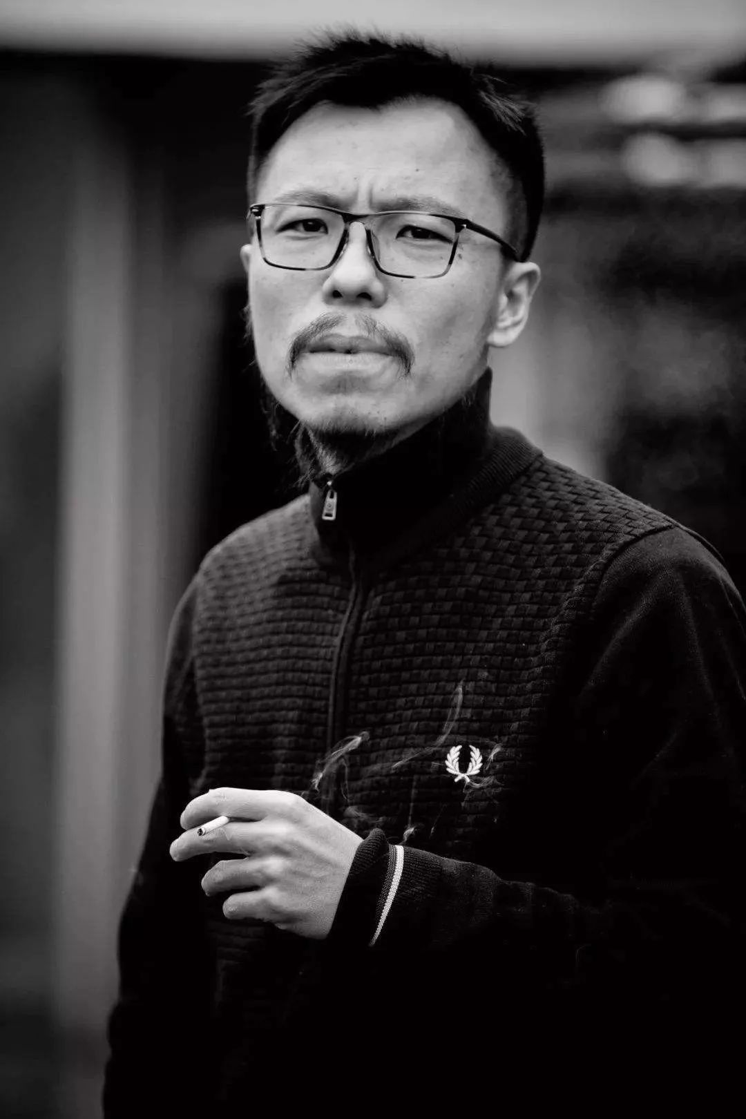 双雪涛6,《起夜》双雪涛《收获》2019年第1期洪治纲:这是一篇暧昧而又