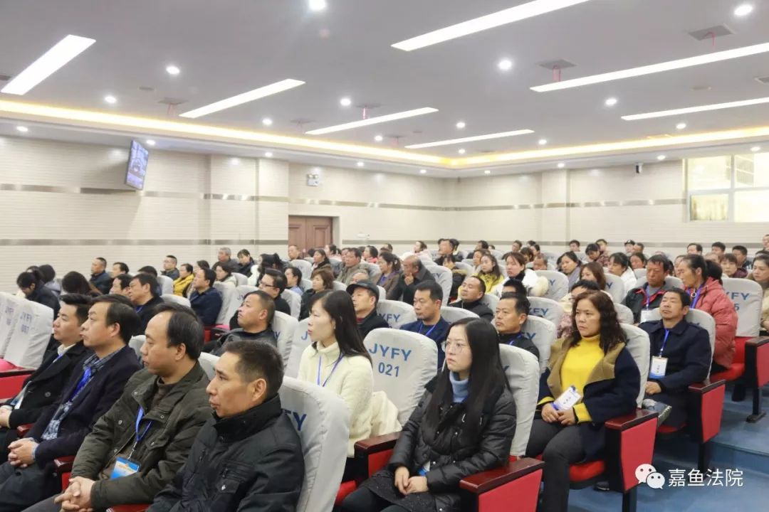 徐威等18名被告人涉黑案今日在嘉鱼法院开庭他们做了这些坏事