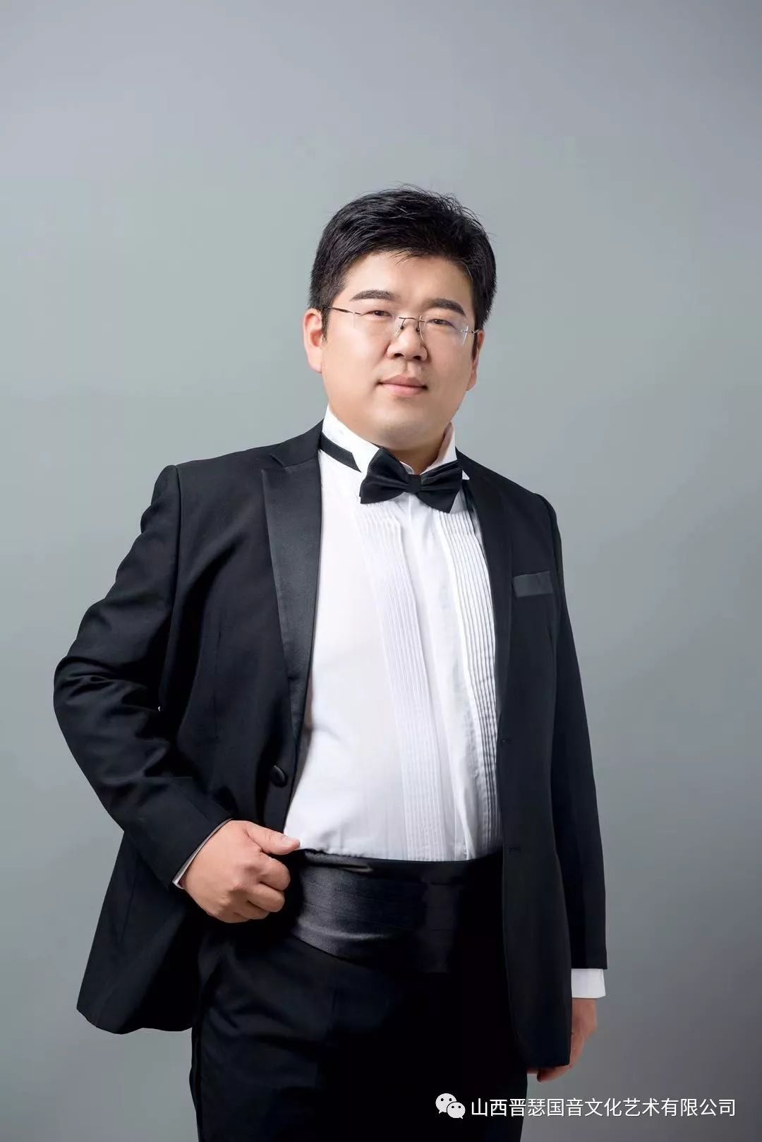 现为中国音乐家协会会员,中国青年歌唱家学术委员会委员.
