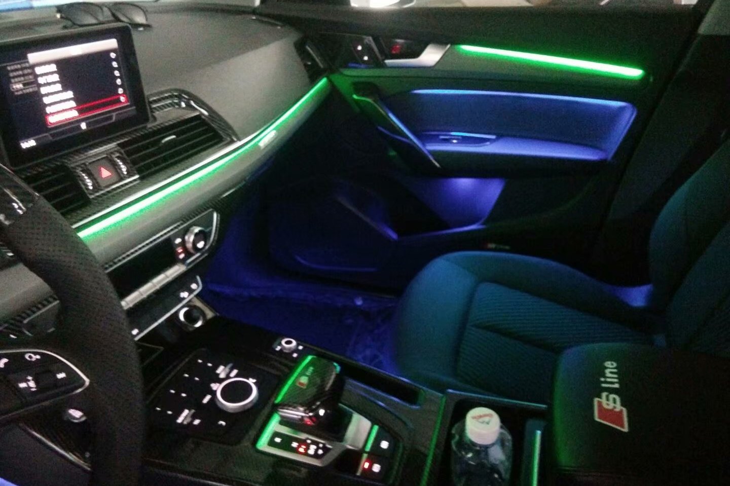  q5l改装32色氛围灯