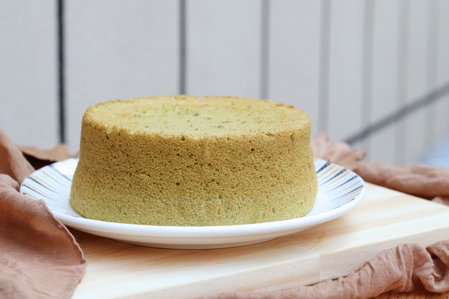 小清新抹茶戚风的超详细做法,烘焙小白也可轻松掌握,零失败哟
