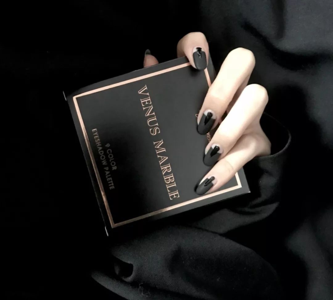 潮美甲秋冬美甲时尚请收下这份变美攻略吧