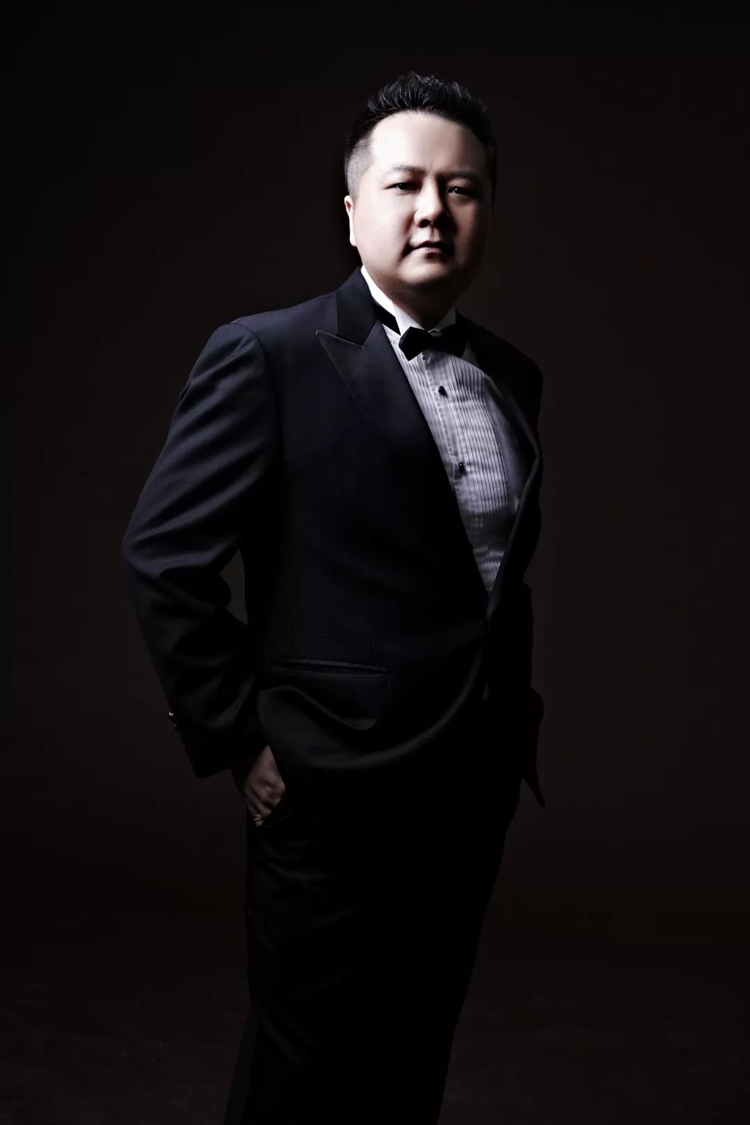 陈苏威参演艺术家支持单位:苏州爱乐乐团苏州市吴中区音乐舞蹈家协会